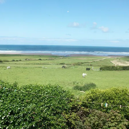 Alojamento de Acomodação e Pequeno-almoço The Shores 5*