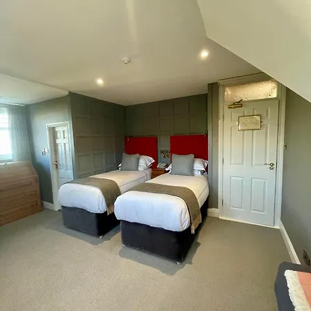 Bed & Breakfast The Shores 3*
