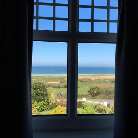 Bed & Breakfast The Shores 3*